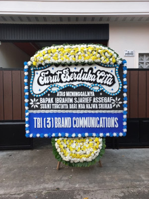 Papan Bunga Duka di Belo